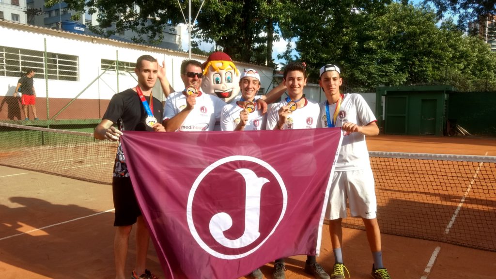 Tenistas Juventinos conquistam mais um Título no Interclubes