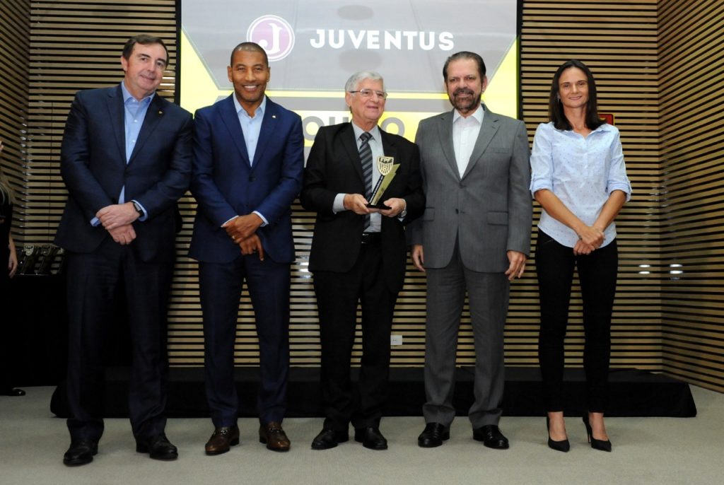 Juventus é premiado pela Federação Paulista de Futebol