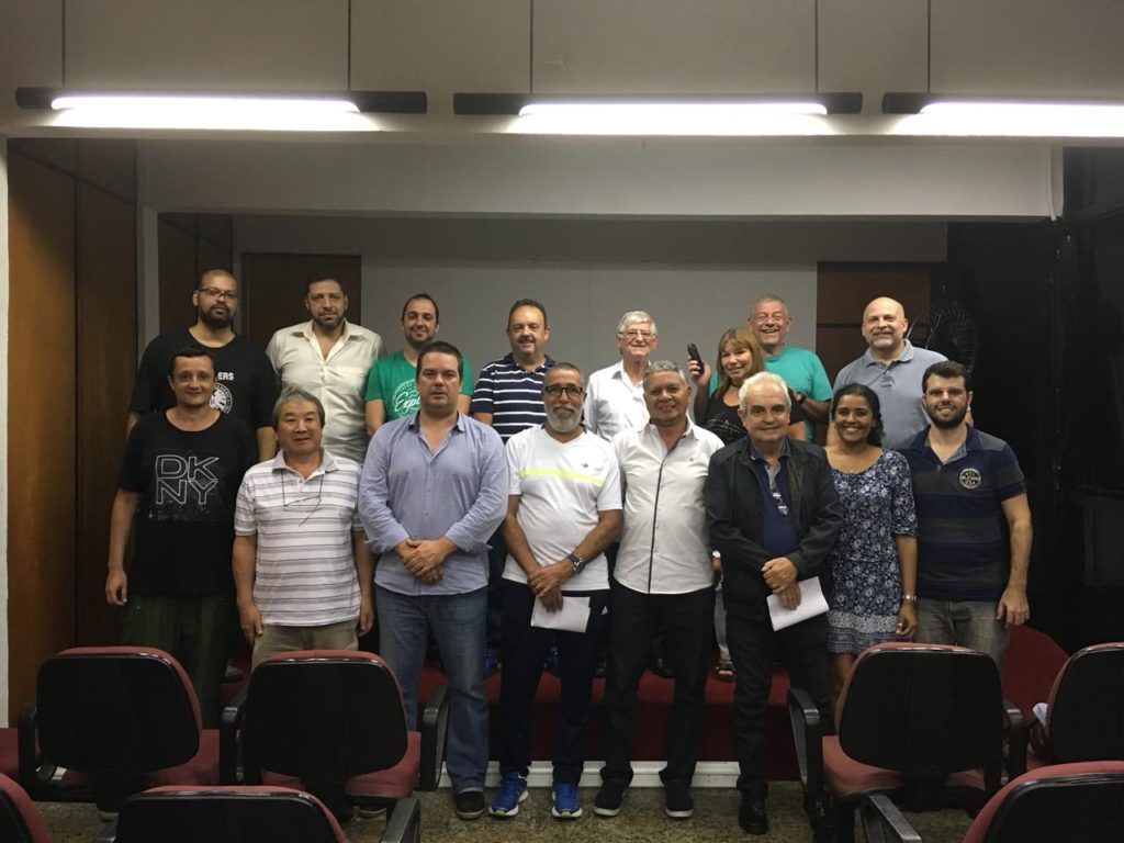 Presidente recebe diretores de departamentos de esportes