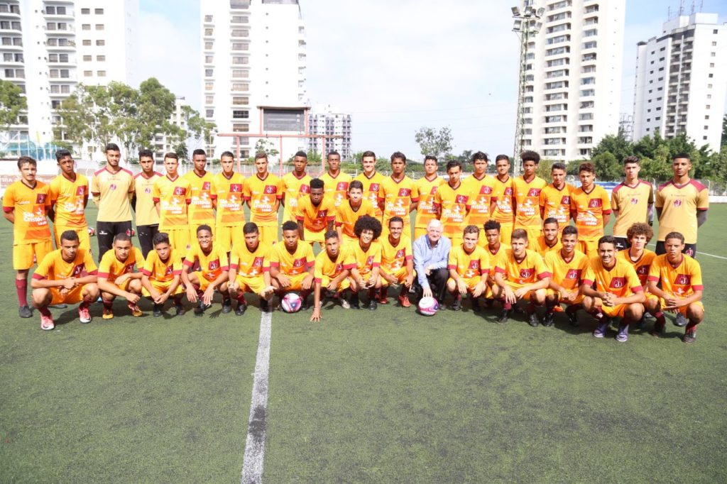 Perto da estreia no Paulista, Sub-17 recebe visita