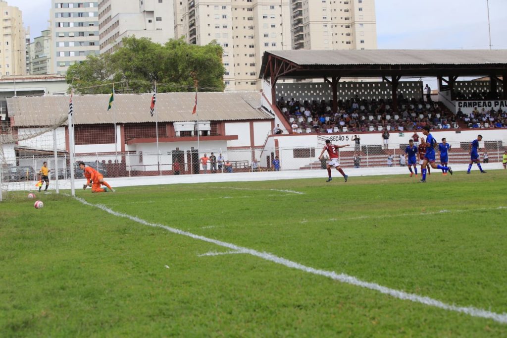 Na Javari, Sub-17 vence São Caetano e Sub-15 empata