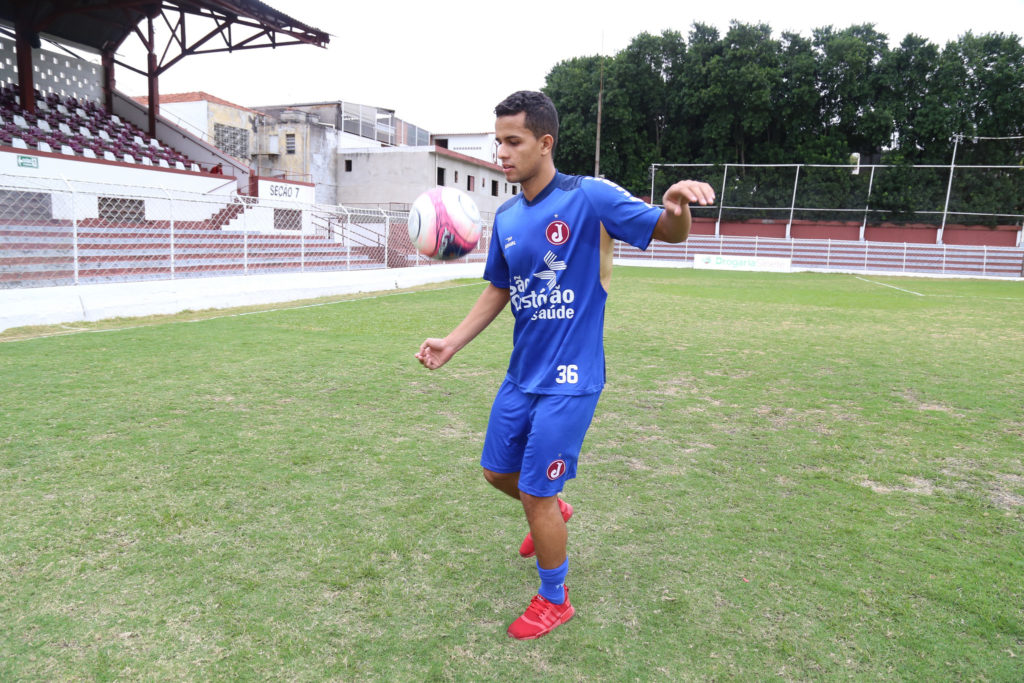 Estreante no futebol paulista, Raphael Augusto reforça equipe juventina