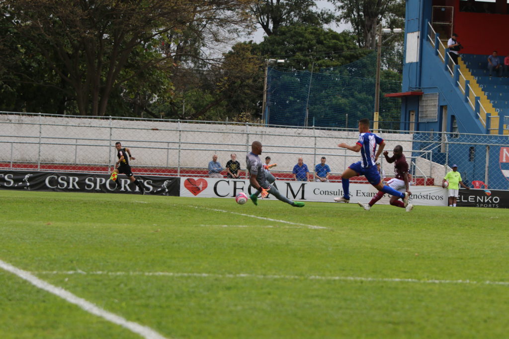 Com gol de Adilson, Juventus quebra tabu contra o Nacional