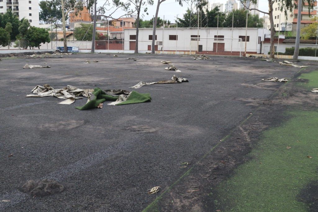 Confira como está a reforma do campo da Sede Social