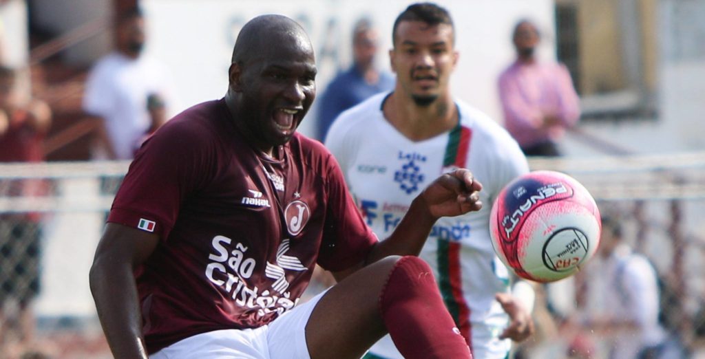 Adilson fala sobre Juvenal e avalia evolução da equipe na Copa Paulista