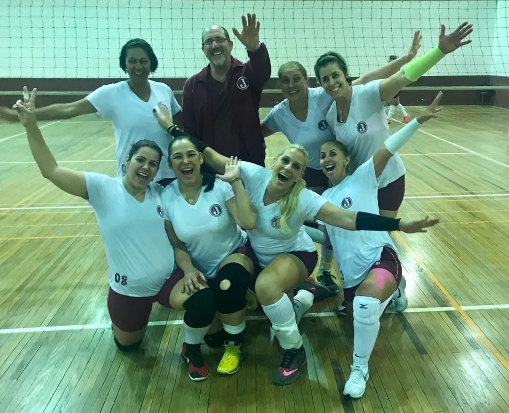 Vôlei Feminino tem jogos decisivos na Copa Sindi Clube