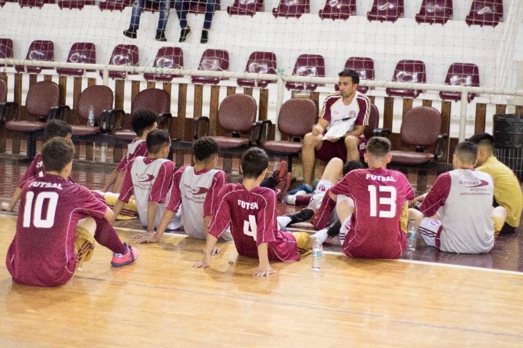 Sub18 de futsal conhece adversário da semifinal