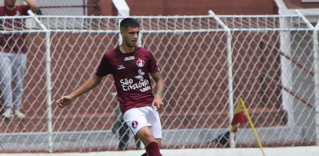 Duelo Grená: Juventus enfrenta a Ferroviária