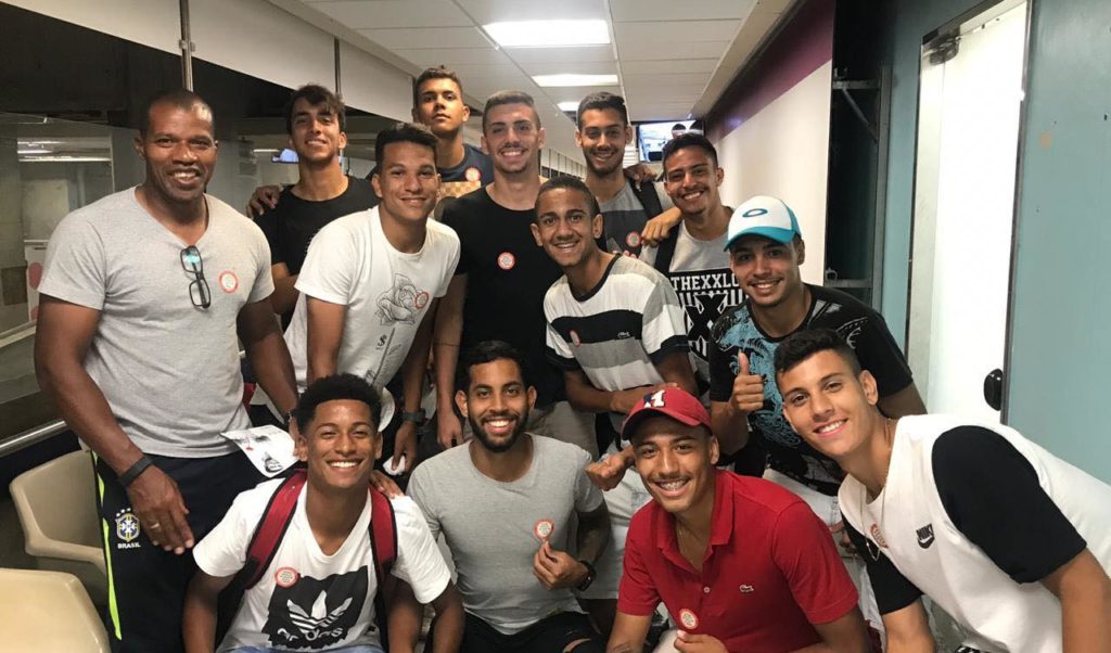 Atletas do Sub-20 dão exemplo de solidariedade e doam sangue