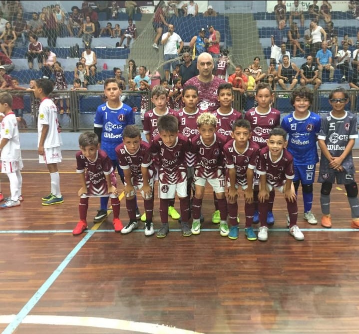 Sub 8, sub 9 e sub 10 vencem no Estadual de Futsal