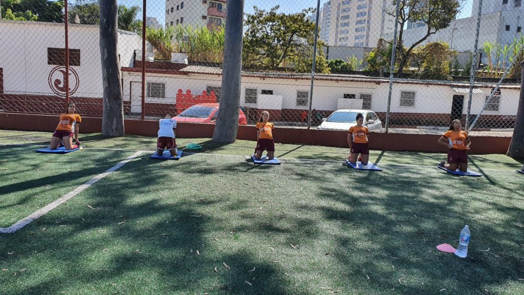Futebol Feminino retorna seguindo planejamento gradual de treinos
