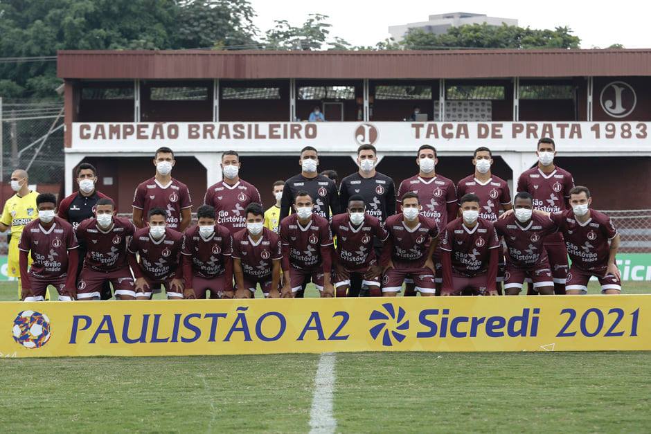 Elenco Grená vai entrar em recesso até 31 de maio
