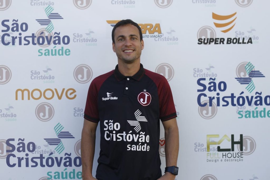 Rafael Ferro é o novo gerente do Departamento de Futebol Profissional
