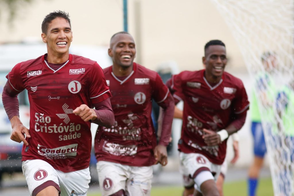 De virada, Juventus vence Rio Claro fora de casa