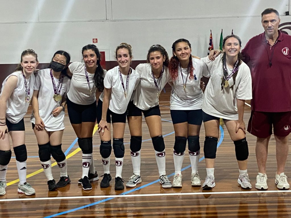 Departamento de Esportes promove Torneio de Vôlei