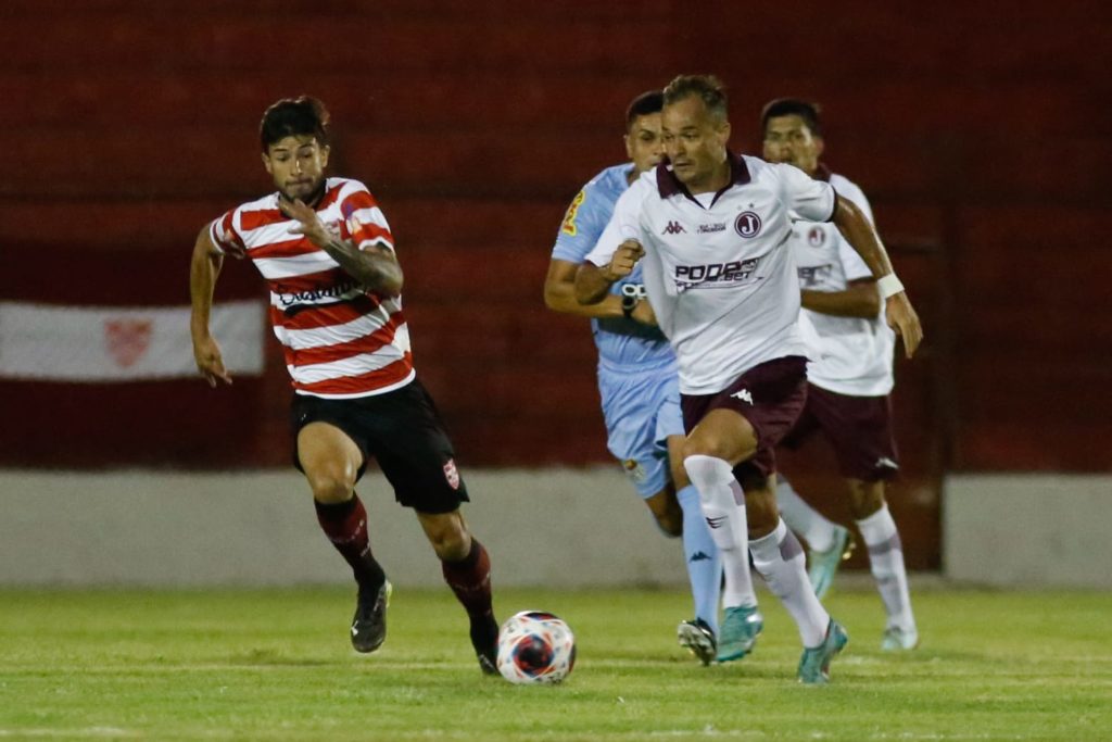 Moleque empata com Linense fora de casa