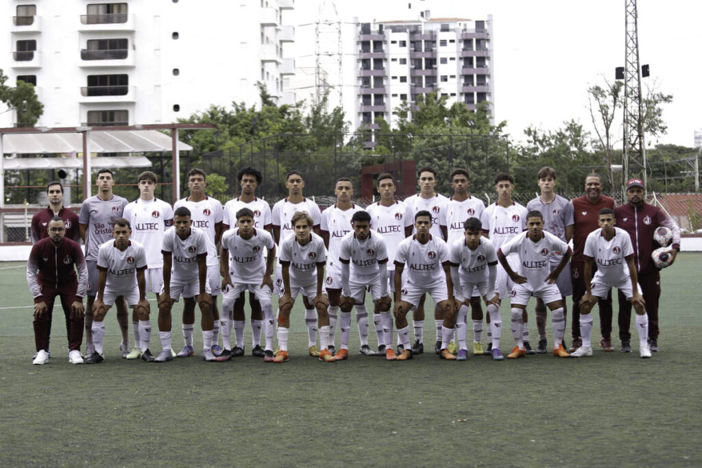 Juventus vence Red Bull Bragantino no Paulista Sub 17 e perde no Sub 15