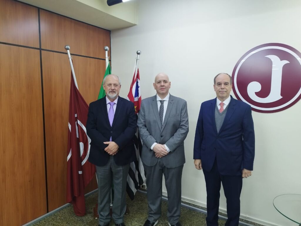 Presidente do Tribunal de Justiça de São Paulo visita o Juventus