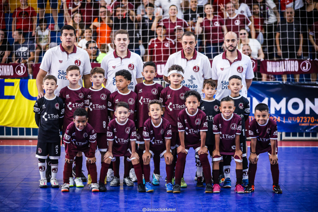 Juventus sagra-se campeão no Paulista de Futsal Série Bronze Sub 8 e Vice-Campeão no Sub 7