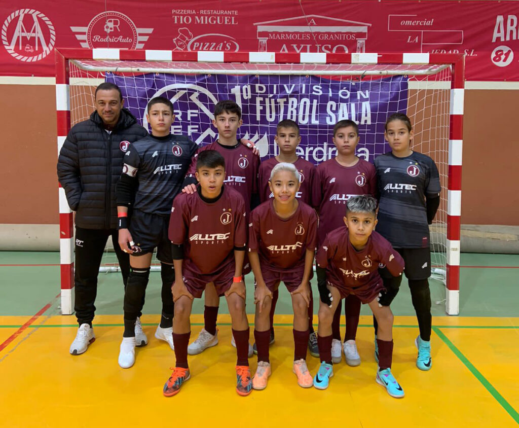 Equipes Juventinas de Futsal sagram-se campeãs do JrWorld Cup