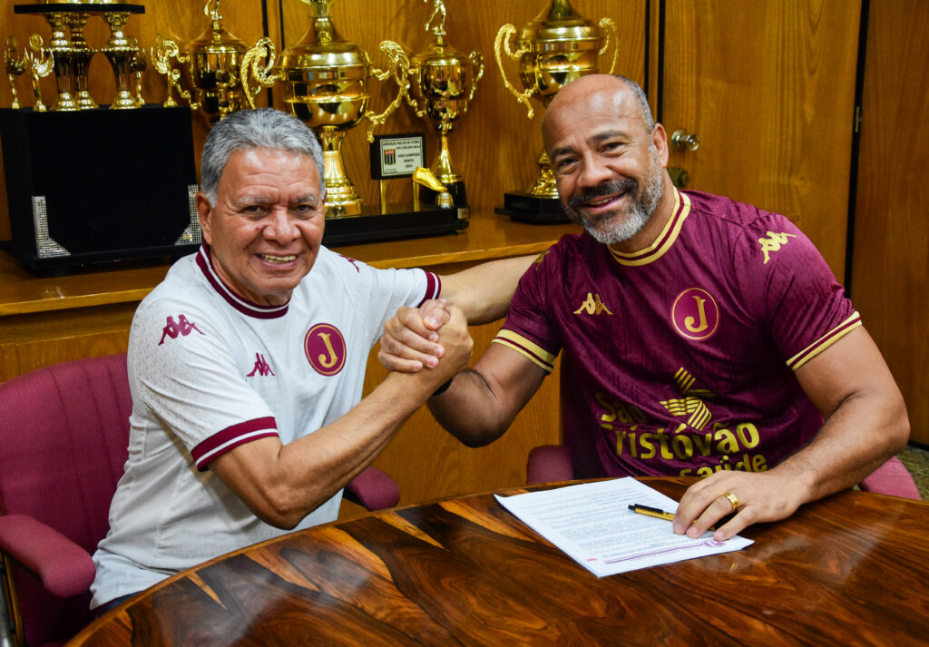 Sérgio Soares retorna ao comando do Moleque Travesso