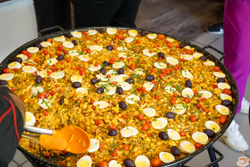Paella Caipira do Síndico ao som de moda de viola acontece no Juventus