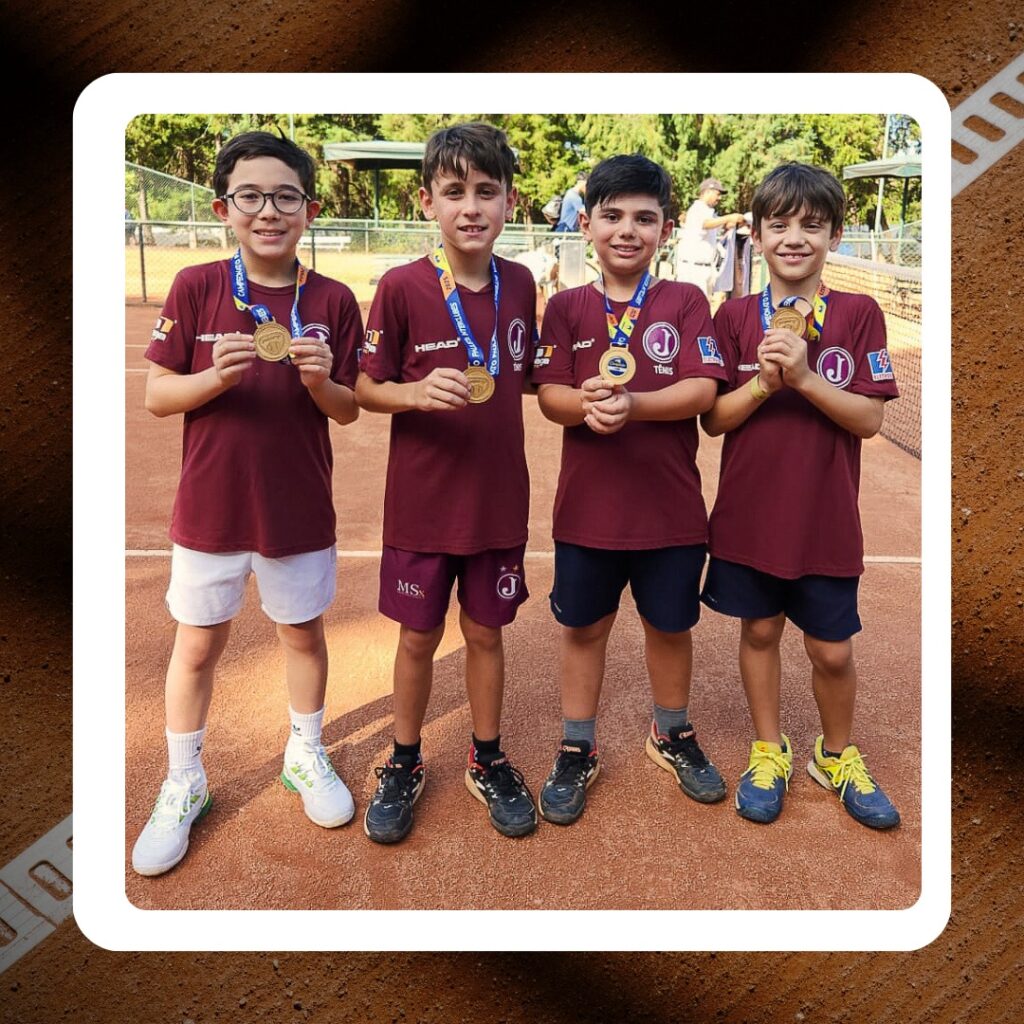 Moleques Travessos sagram-se campeões do Interclubes de Tênis