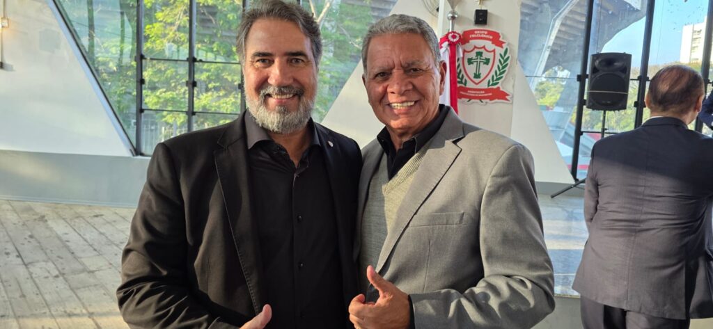 Presidente  Deradeli prestigia celebração dos 105 anos da Portuguesa de Desportos