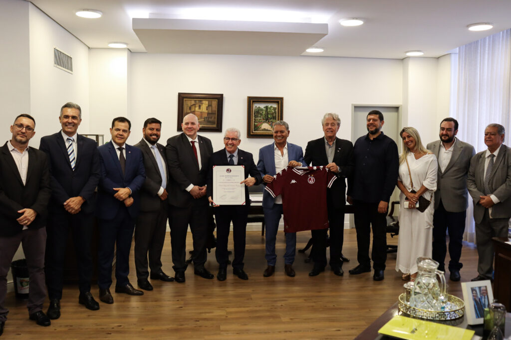 JUVENTUS HOMENAGEIA PROCURADOR-GERAL DE JUSTIÇA COM TÍTULO “CIDADÃO JUVENTINO MOLEQUE TRAVESSO”