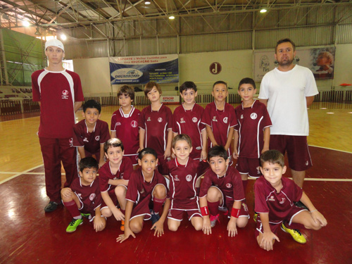 Escola de Futsal obtém 01 vitória e 02 empates no Sindi