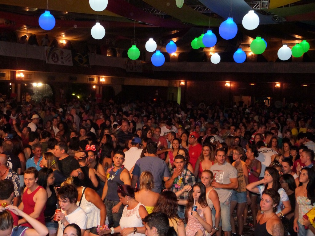 Carnaval-Primeira-Noite-2013-012