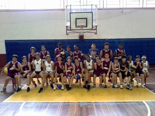 basquete-2013-c-89-anos