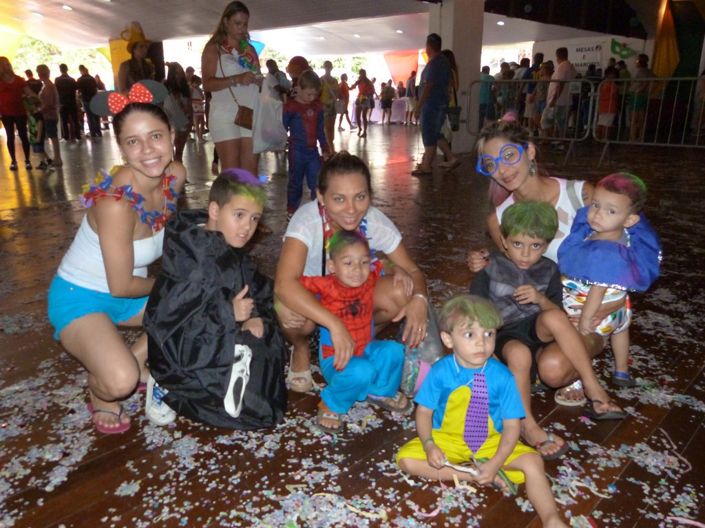Carnaval "Sou Moleque" continua um sucesso