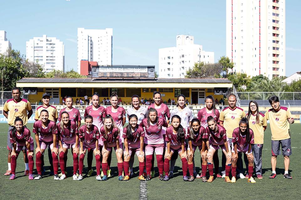 feminino