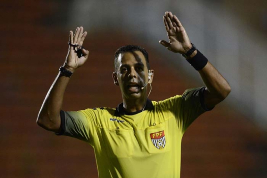 Rafael Gomes Félix da Silva, arbitro de futebol