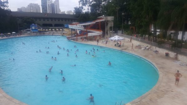 Aula de Hidro na Sede Social