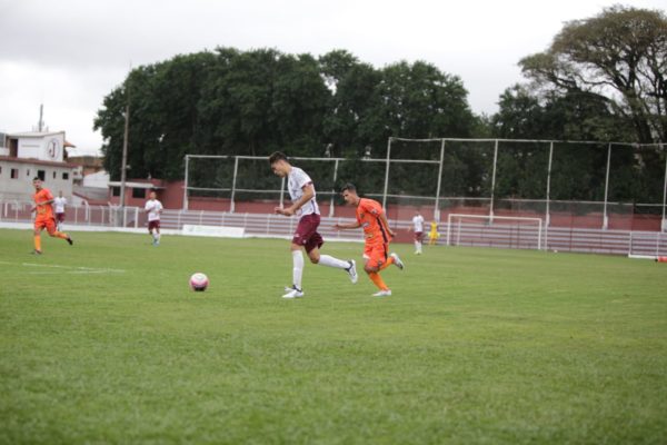 Juventus e Manthiqueira (Foto: Marcelo Germano/Juventus)