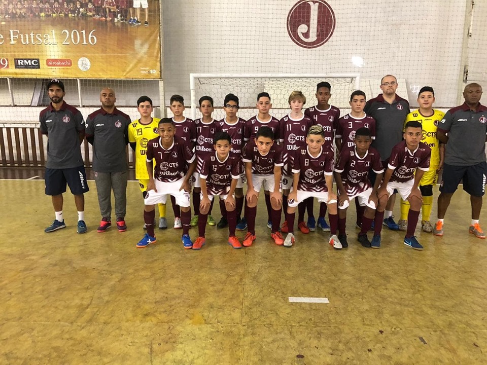 Final de Semana de resultados positivos no Futsal
