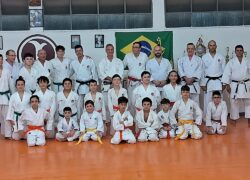 Troca de Faixas no Karatê